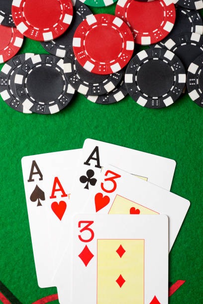Live roulette dealer on petir88 slot